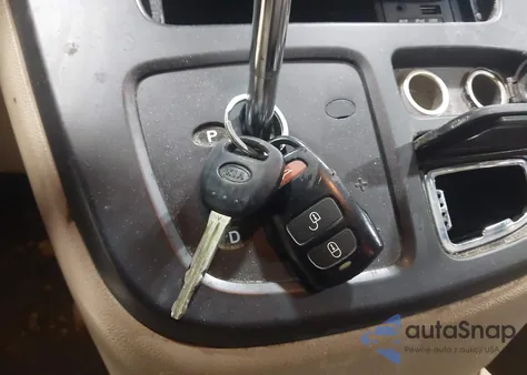 2010 Kia Sedona Lx from USA, damaged, VIN KNDMG4C39A6325481